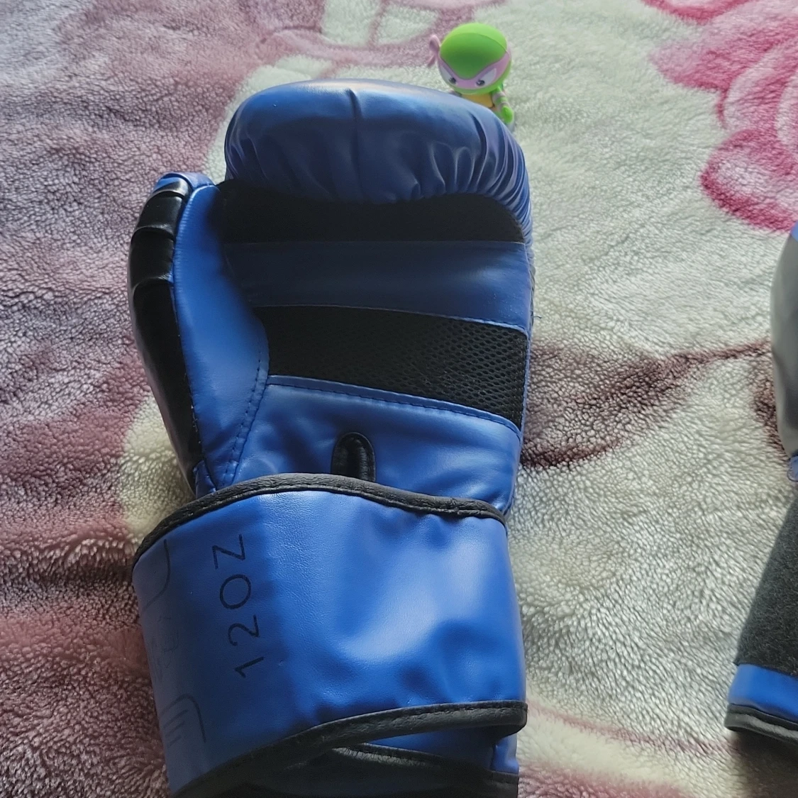 Blå boxningshandskar från HUANMIENG - 1