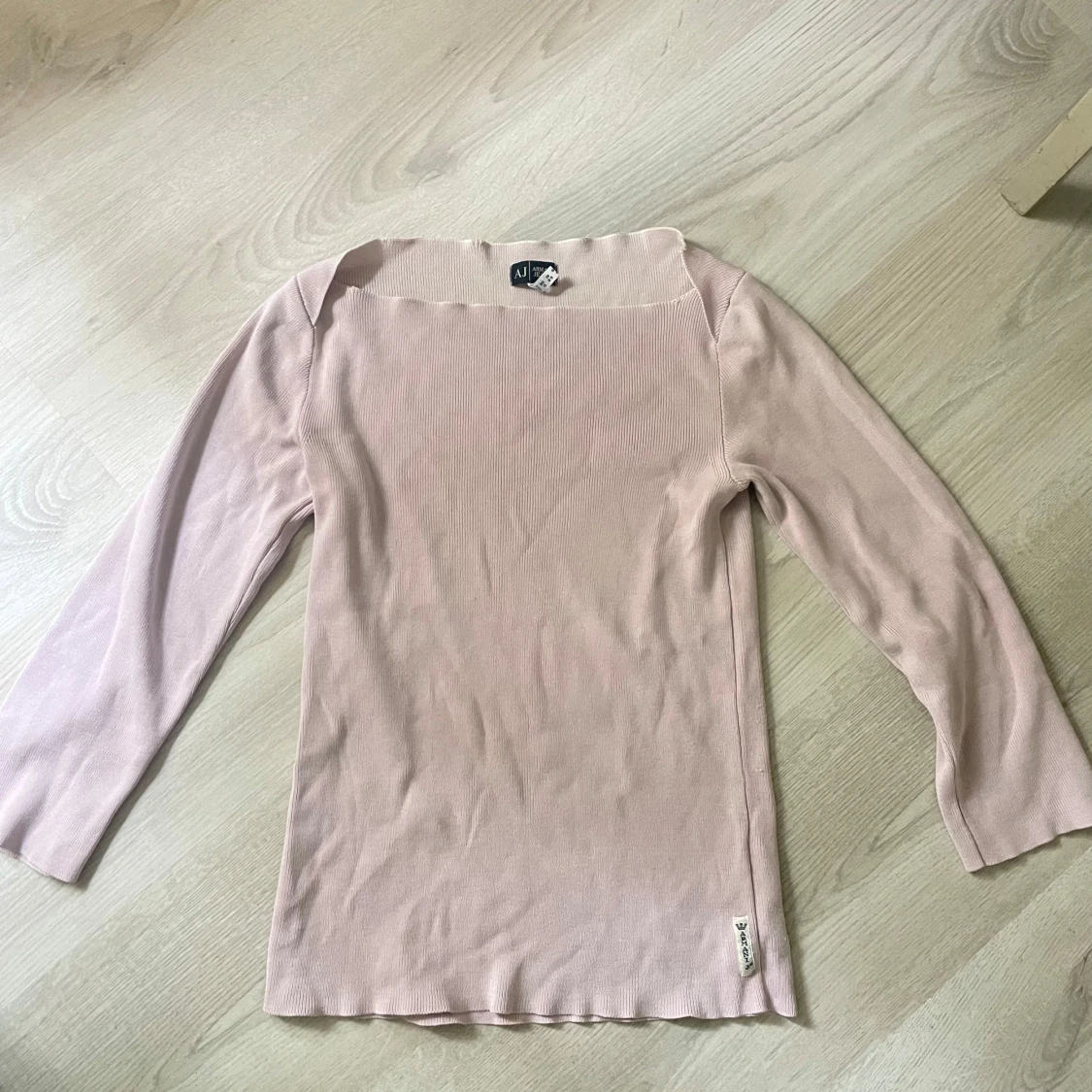 Ljusrosa ribbad topp från Armani Jeans - 2