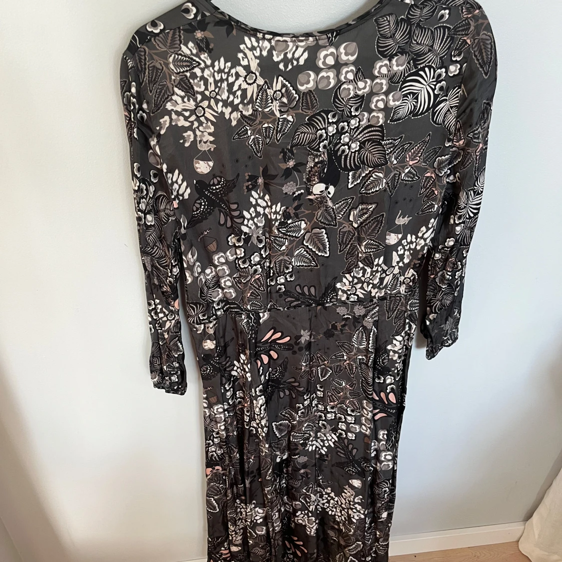 Blommig långklänning Odd Molly - 1