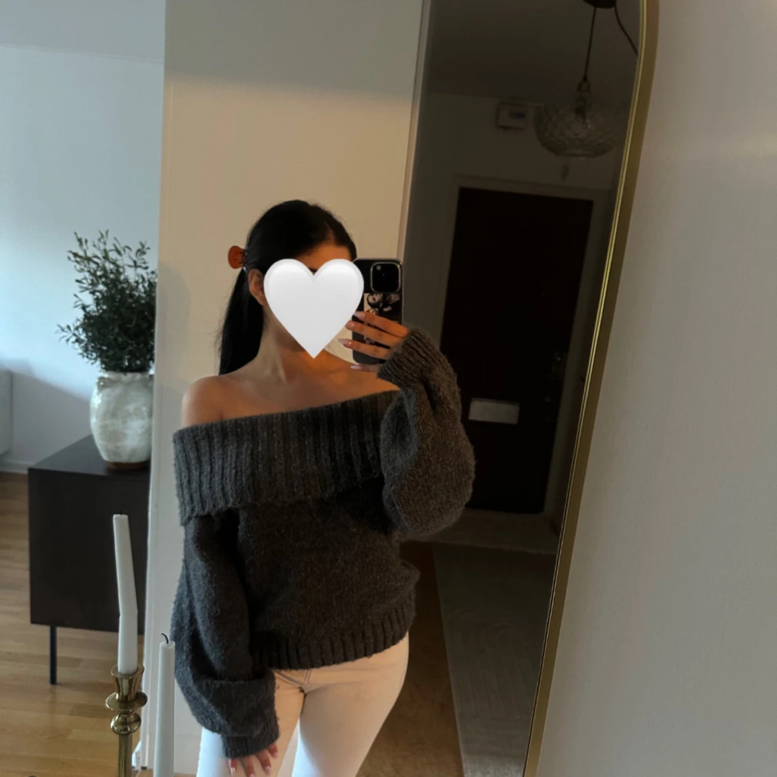 Mörkgrå offshoulder stickad tröja - 1