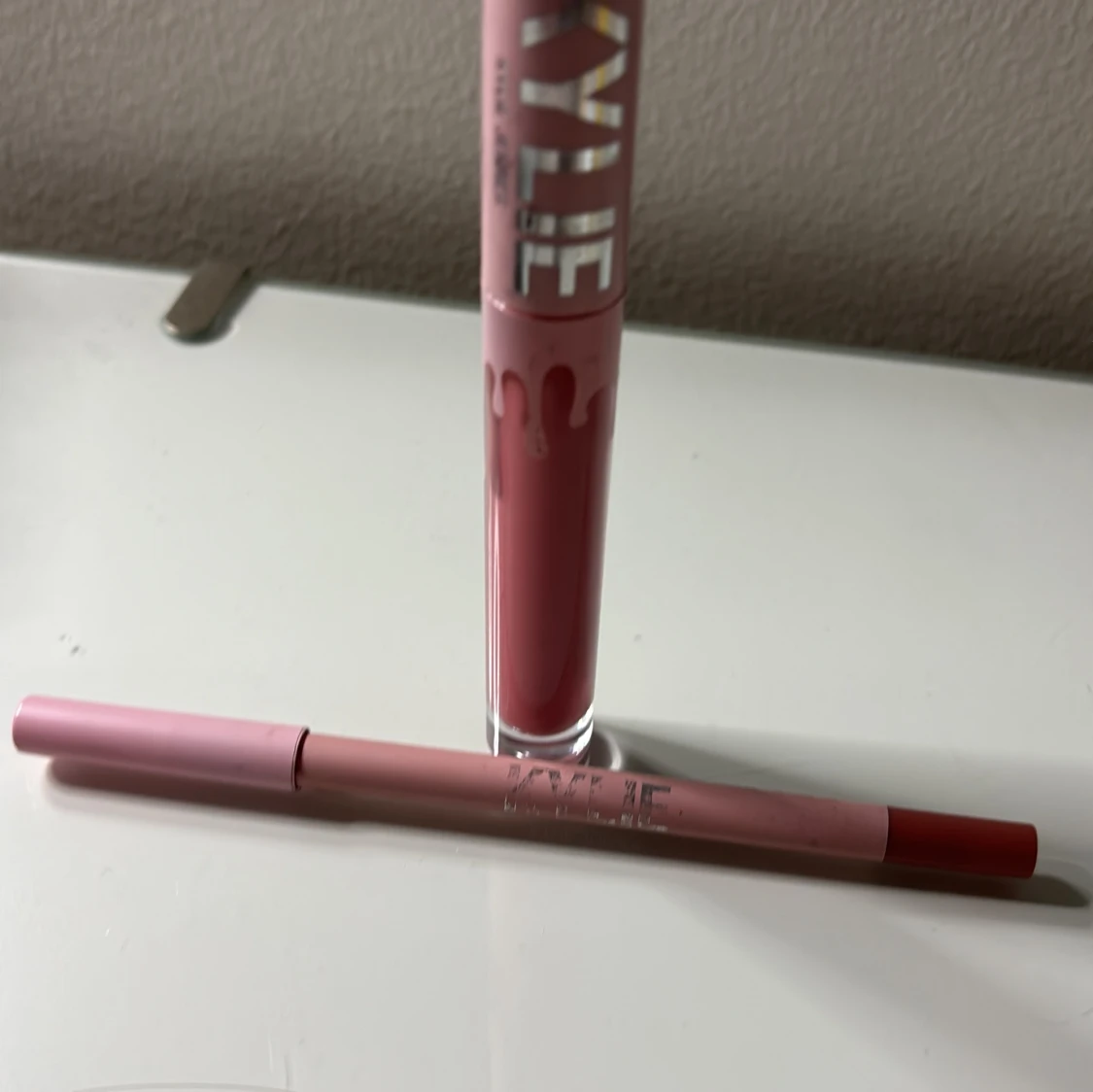 Kylie Jenner läppkit Snow Way Bae - 1