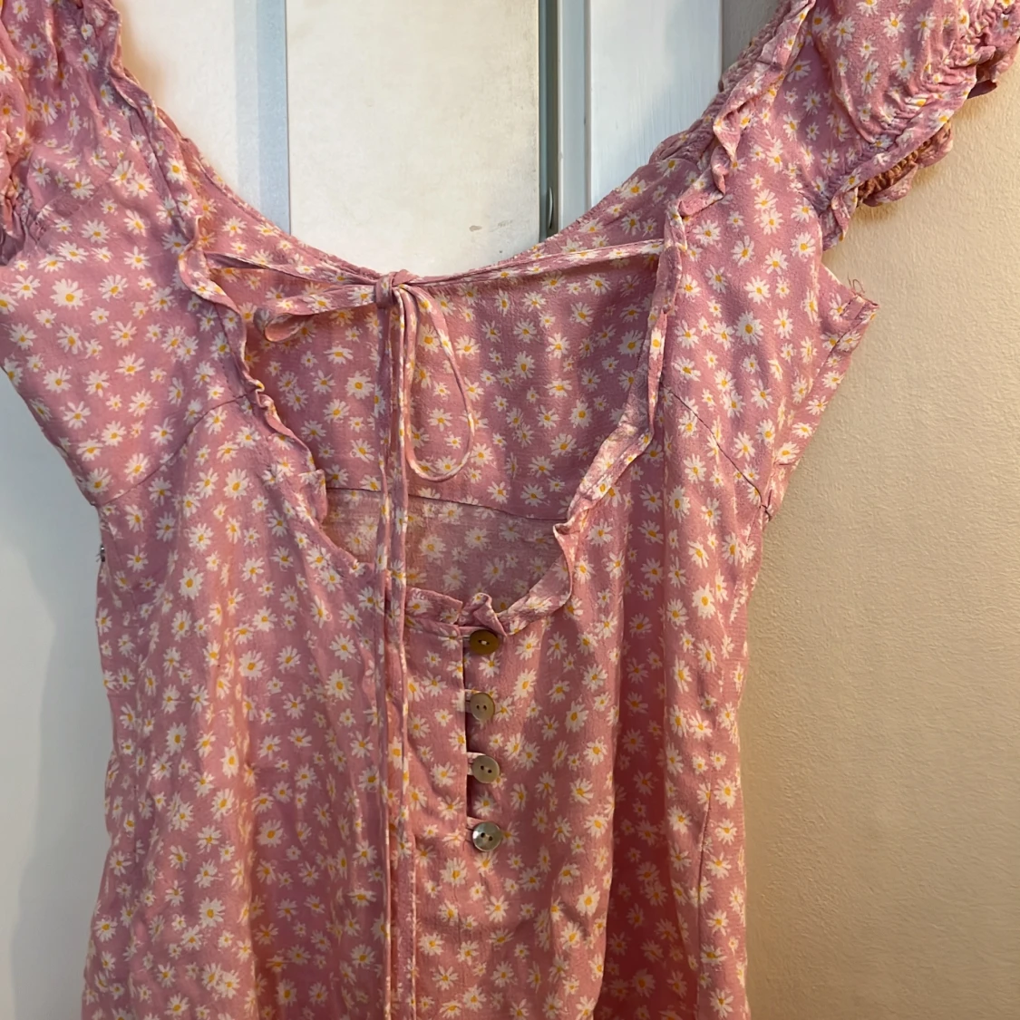 Rosa blommig kortklänning Pull&Bear - 3