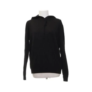 Svart hoodie från Brandy Melville - Svart hoodie från Brandy Melville.