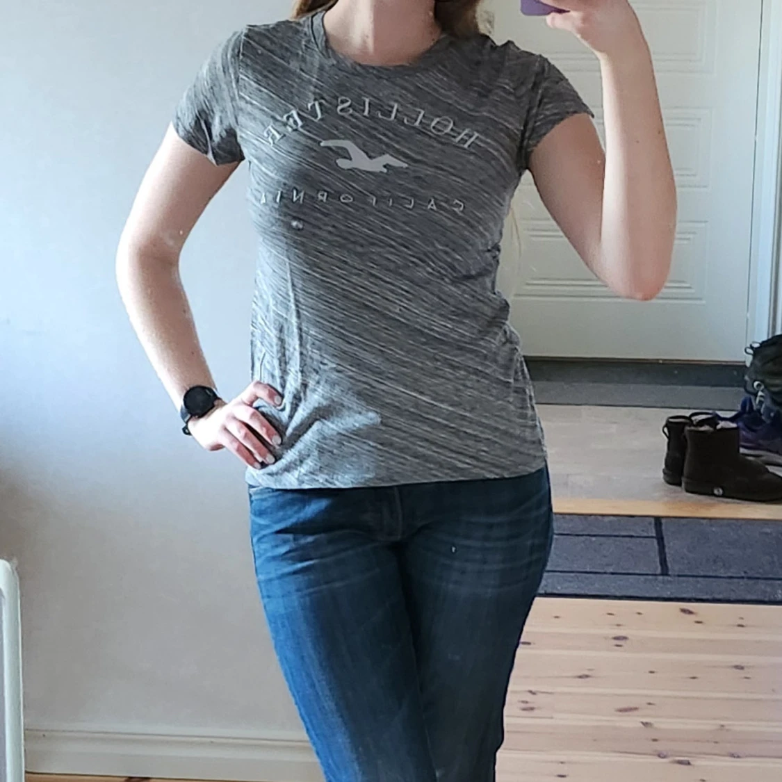 Grå t-shirt från Hollister - 3