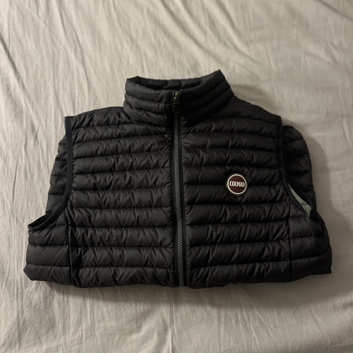 Svart dunväst från Colmar (nytt skick) - 2