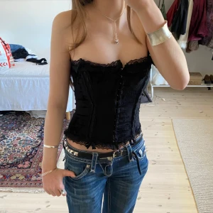 Korsett gotisk  - Såld