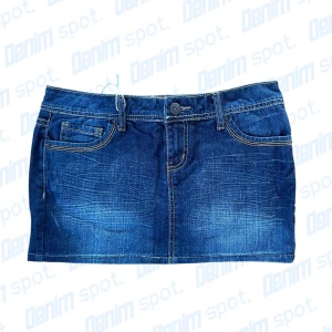 Mörkblå jeanskjol - Storlek Xs-S se måttet över midjan 💙