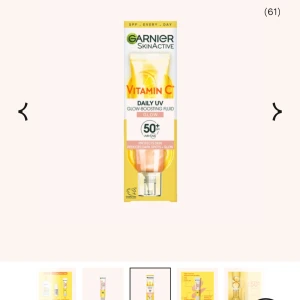 Garnier Vitamin C Daily UV Glow Primer - Glow-boostande primer med SPF 50+ från Garnier. Innehåller vitamin C och ger lyster samtidigt som den skyddar mot UV-strålar. Kommer i en smidig tub med vit, gul och orange design. Perfekt för att skapa en fräsch bas med extra glow.
