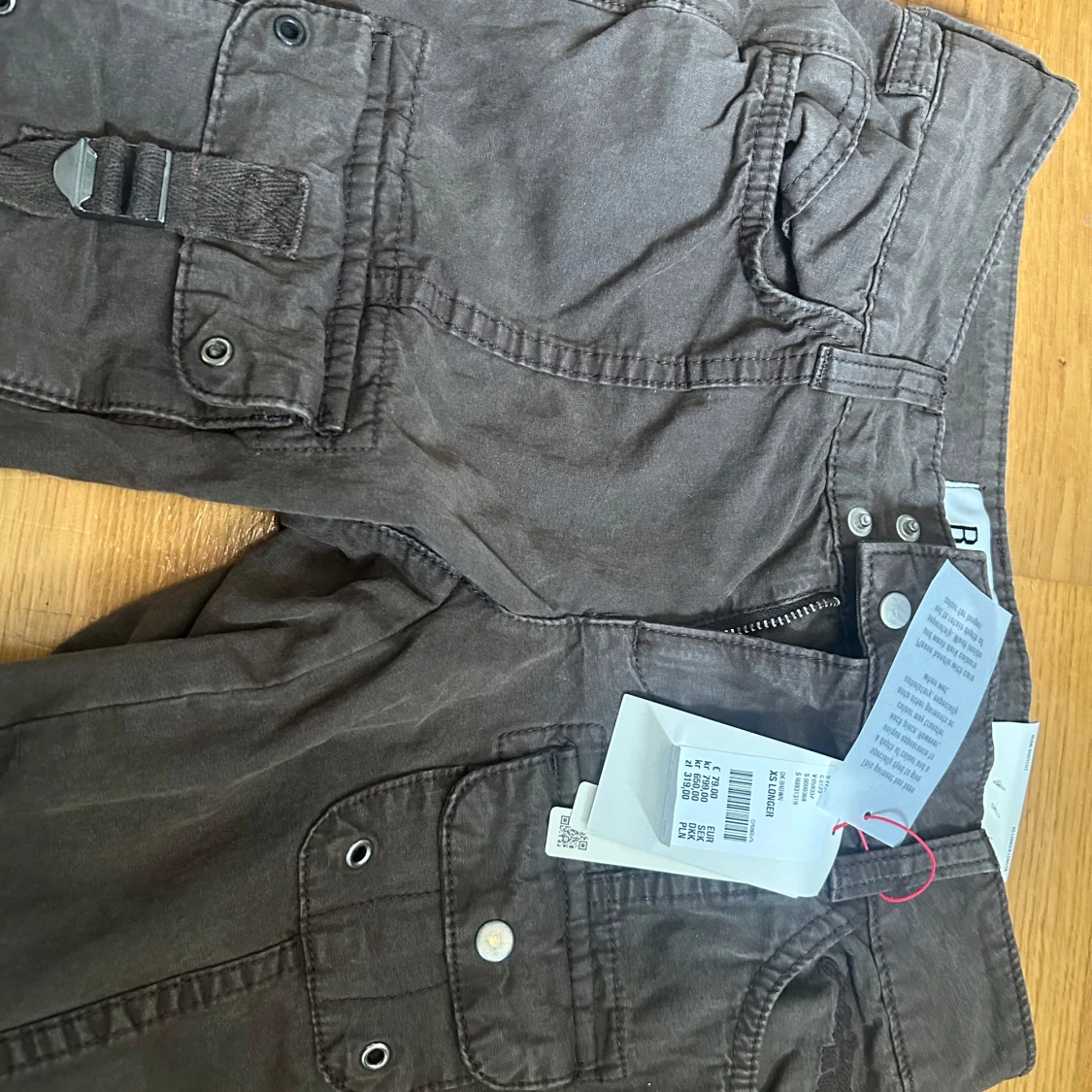 Bruna bootcut cargopants från BDG XS - 1