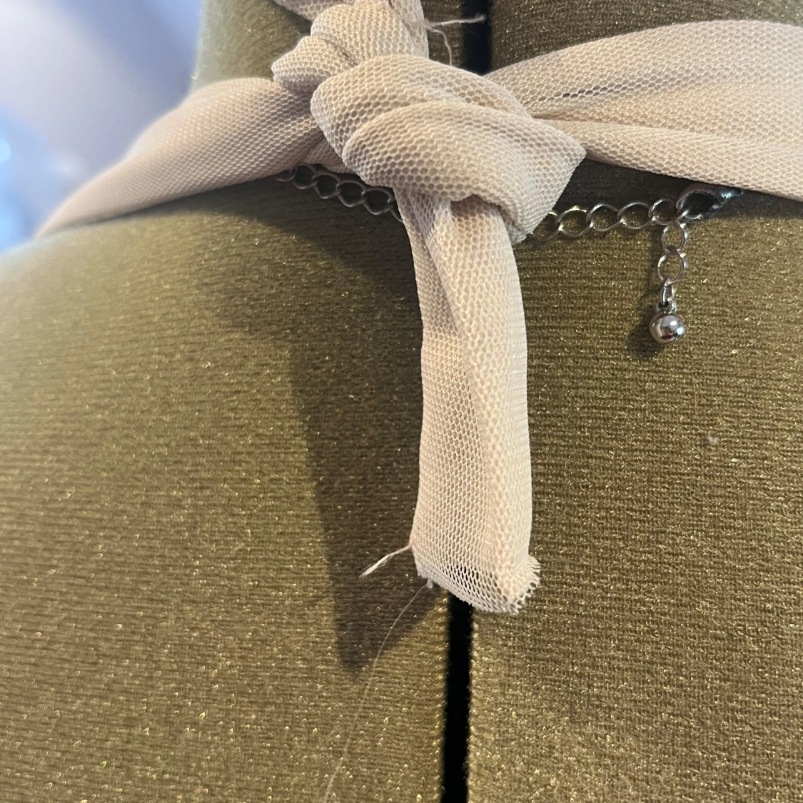 Champagnefärgad långklänning med paljetter - 2