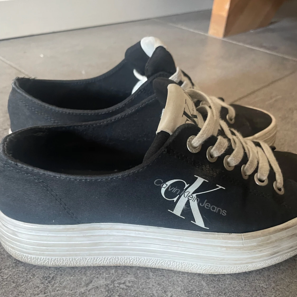 Svarta sneakers från Calvin Klein Jeans - 1