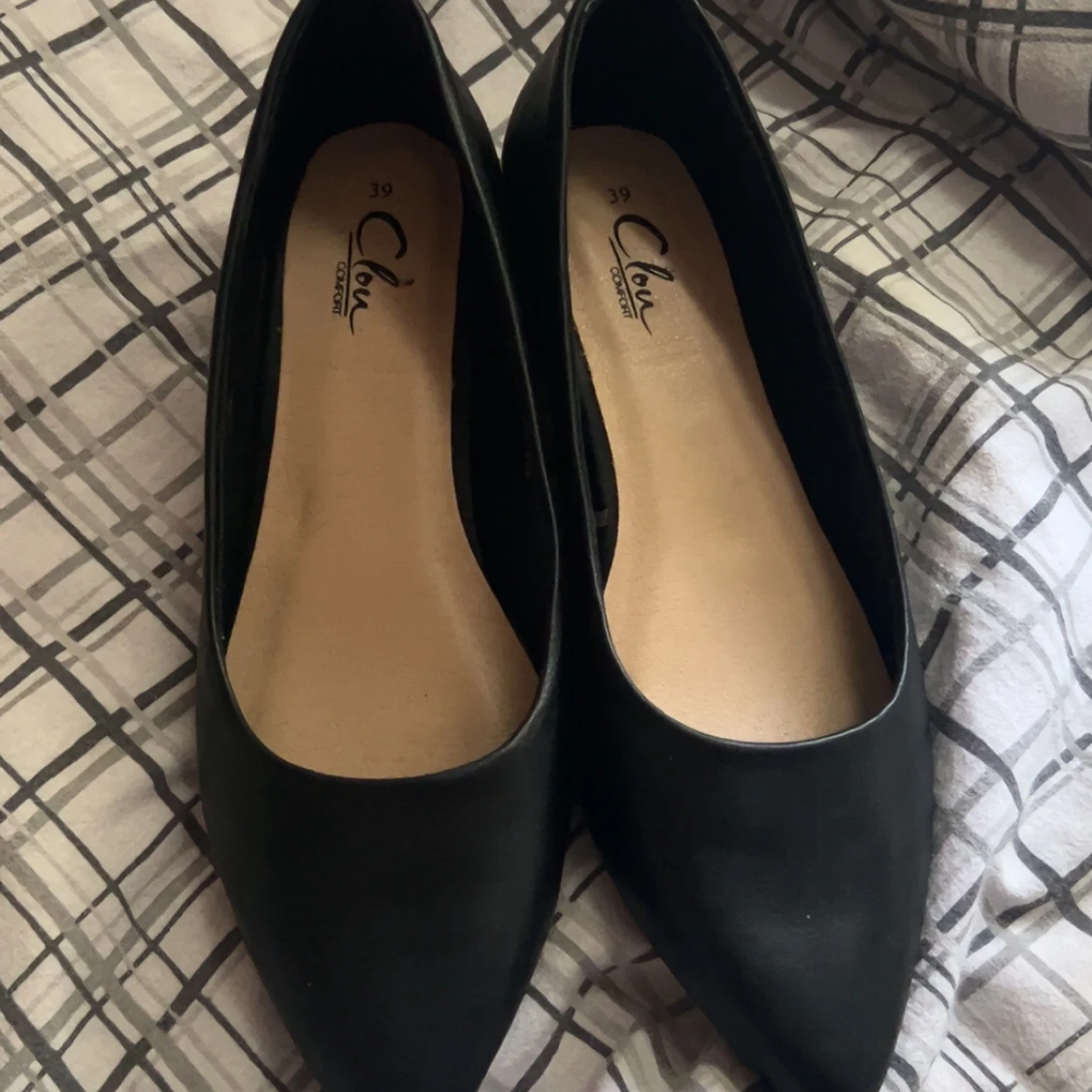 Svarta pumps från Clou, storlek 39 - 1