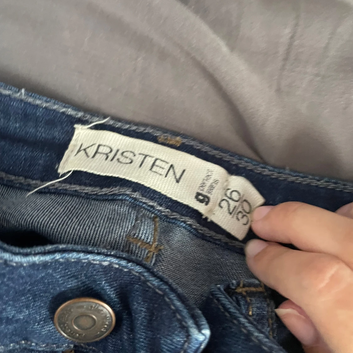 Mörkblå lågmidjade skinny jeans med dragkedja - 2