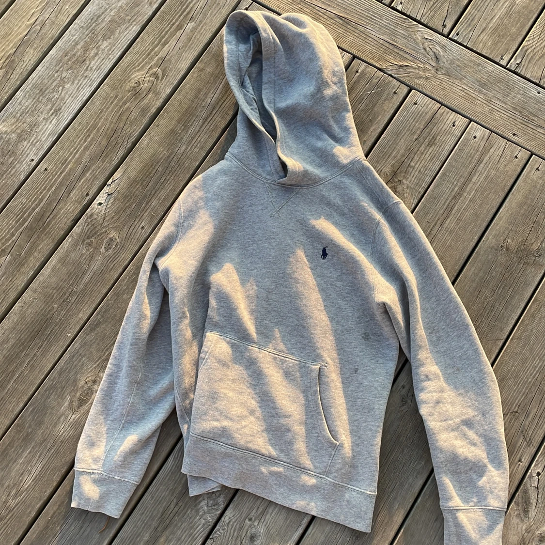 Grå hoodie från Polo Ralph Lauren