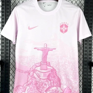 Nike Brasil rosa fotbollströja - Finns i alla storlekar! Snygg fotbollströja från Nike i ljusrosa med tryck av Kristusstatyn och Rio de Janeiro. Broderat CBF-märke och Nike-logga i rosa på bröstet. Tillverkad i ventilerande polyester med korta ärmar och rund hals. Perfekt för dig som gillar unik stil och fotboll. Pris kan diskuteras!