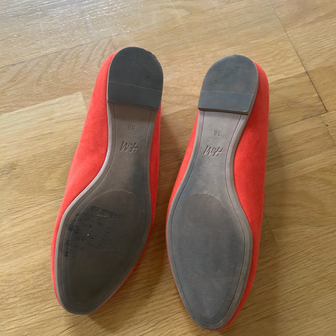 Röda ballerinaskor från H&M, stl 38 - 2