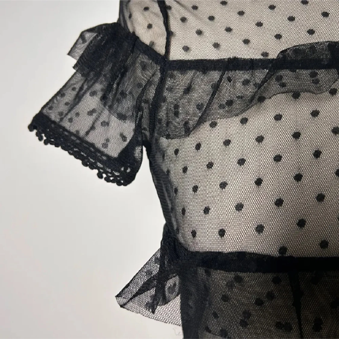 Gräddvit volangblus - 3