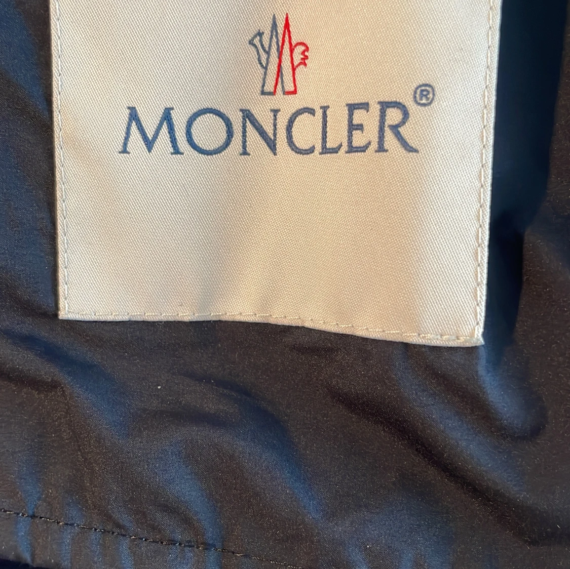 Moncler jacka storlek 152 - 2