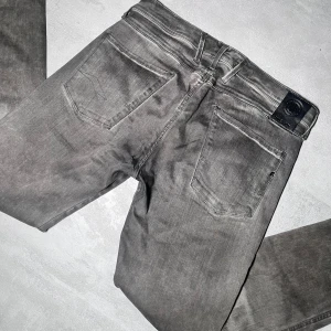 Replay jeans - Replay jeans | Modell Anbass | Storlek W32 L34.  