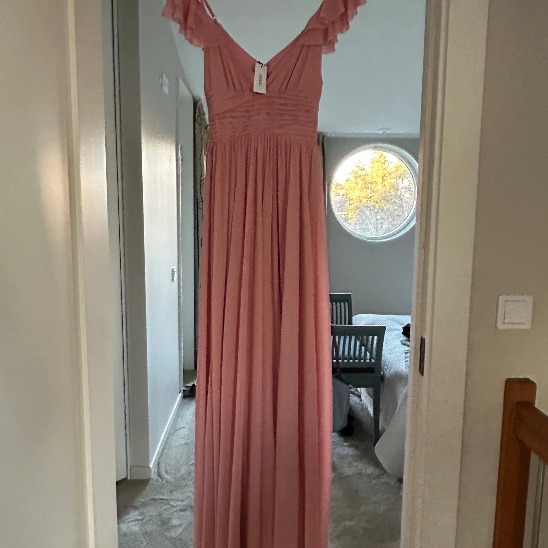 Rosa långklänning från Coast - 1