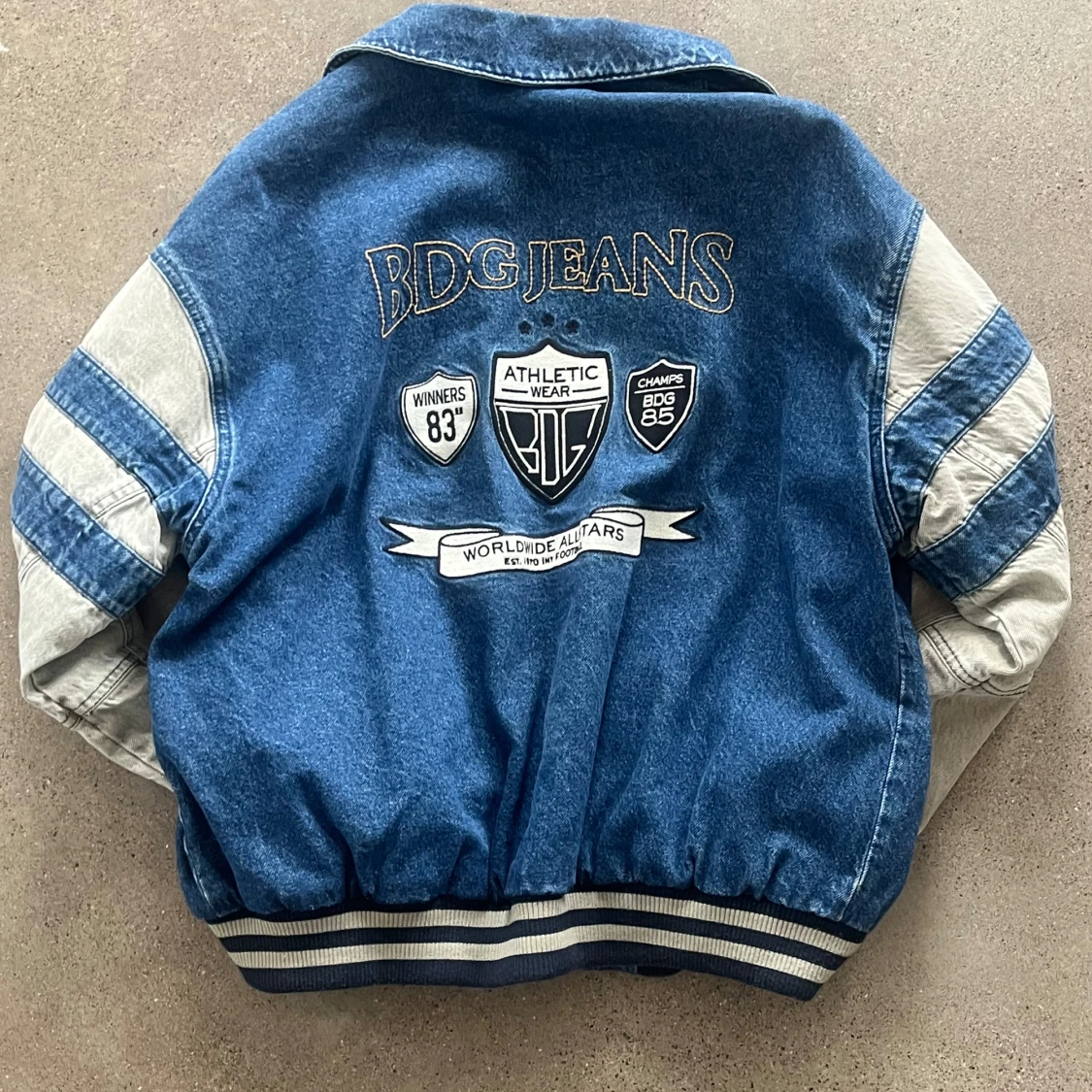 Jeansjacka från BDG - 1