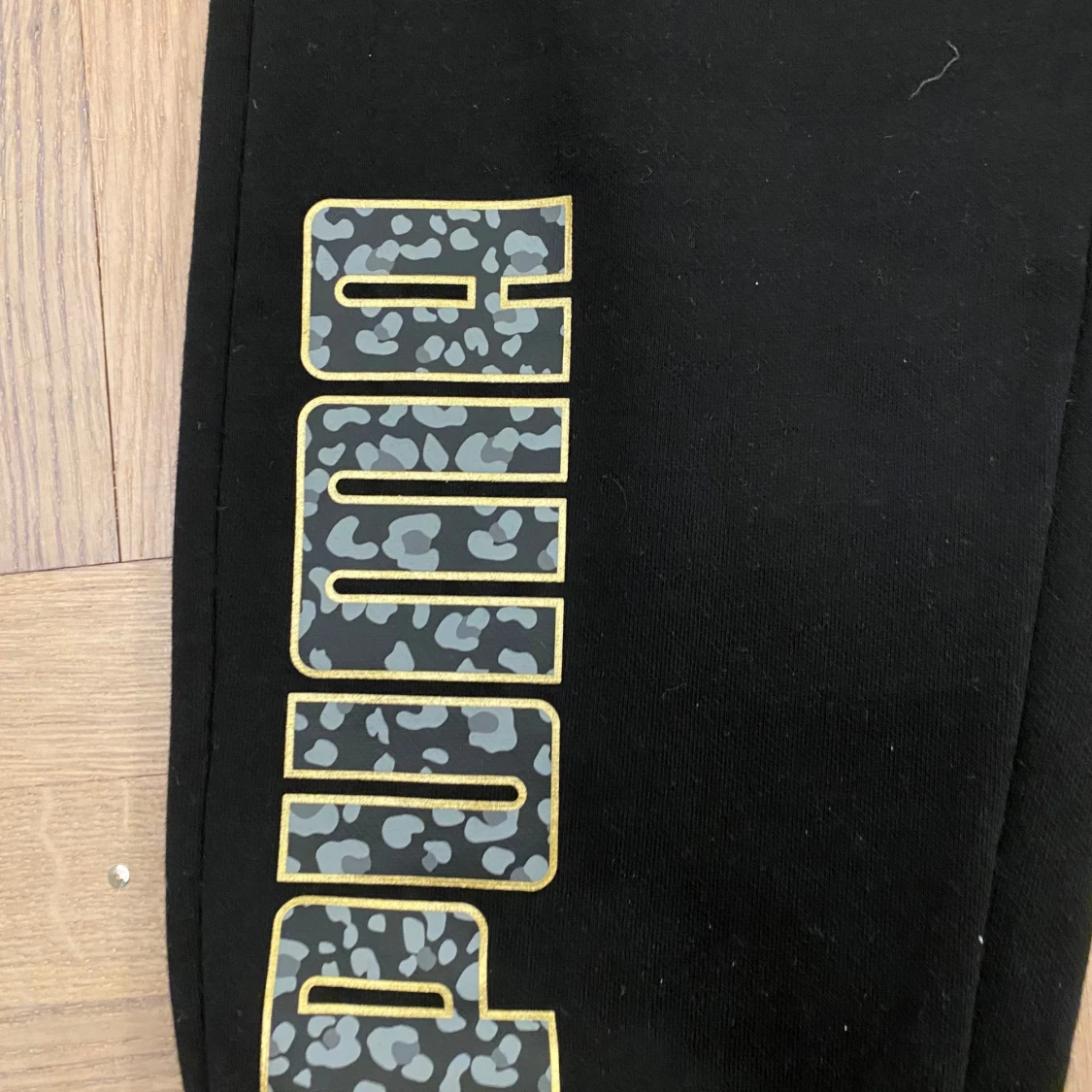 Svarta mjukisbyxor från Puma i stl. S. Helt nya!  - 2