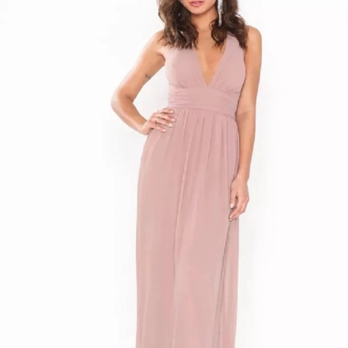 Rosa långklänning med v-ringning