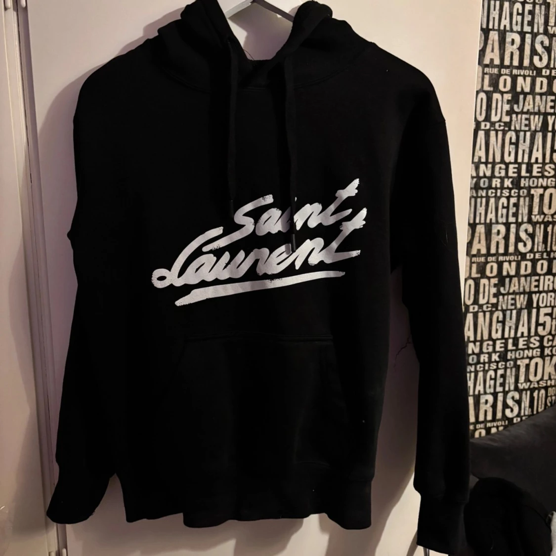 Svart hoodie från Saint Laurent