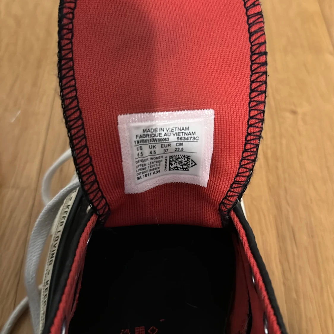 Converse sneakers med hjärtdetaljer - 3