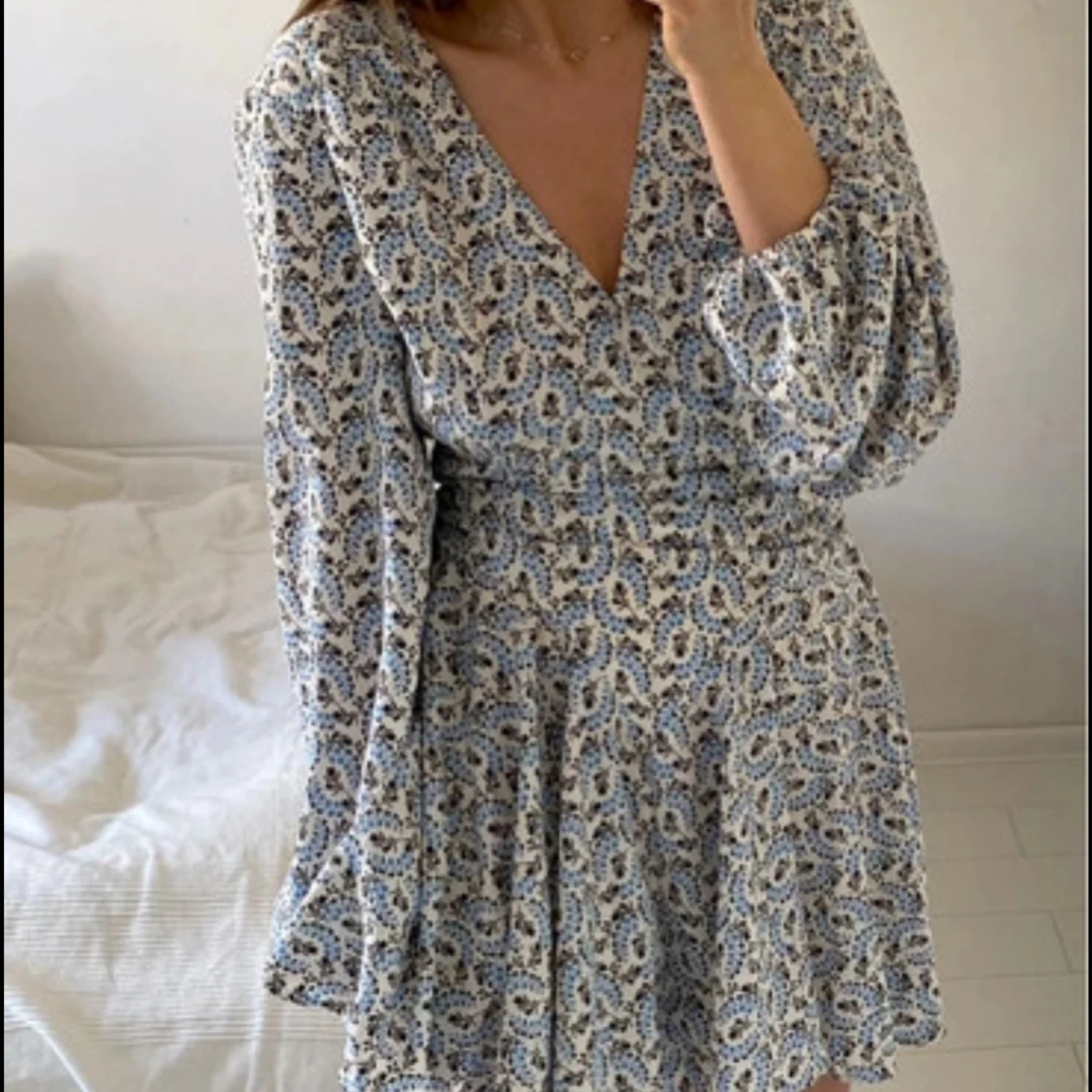 Blommig kortklänning från Maje - 4