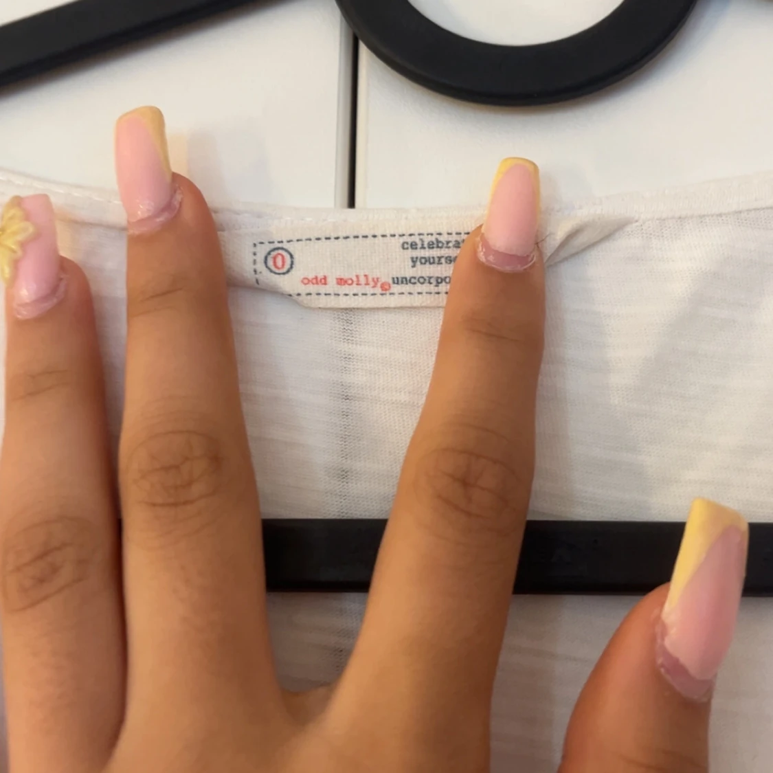 Vit blus med spets från Odd Molly - 2