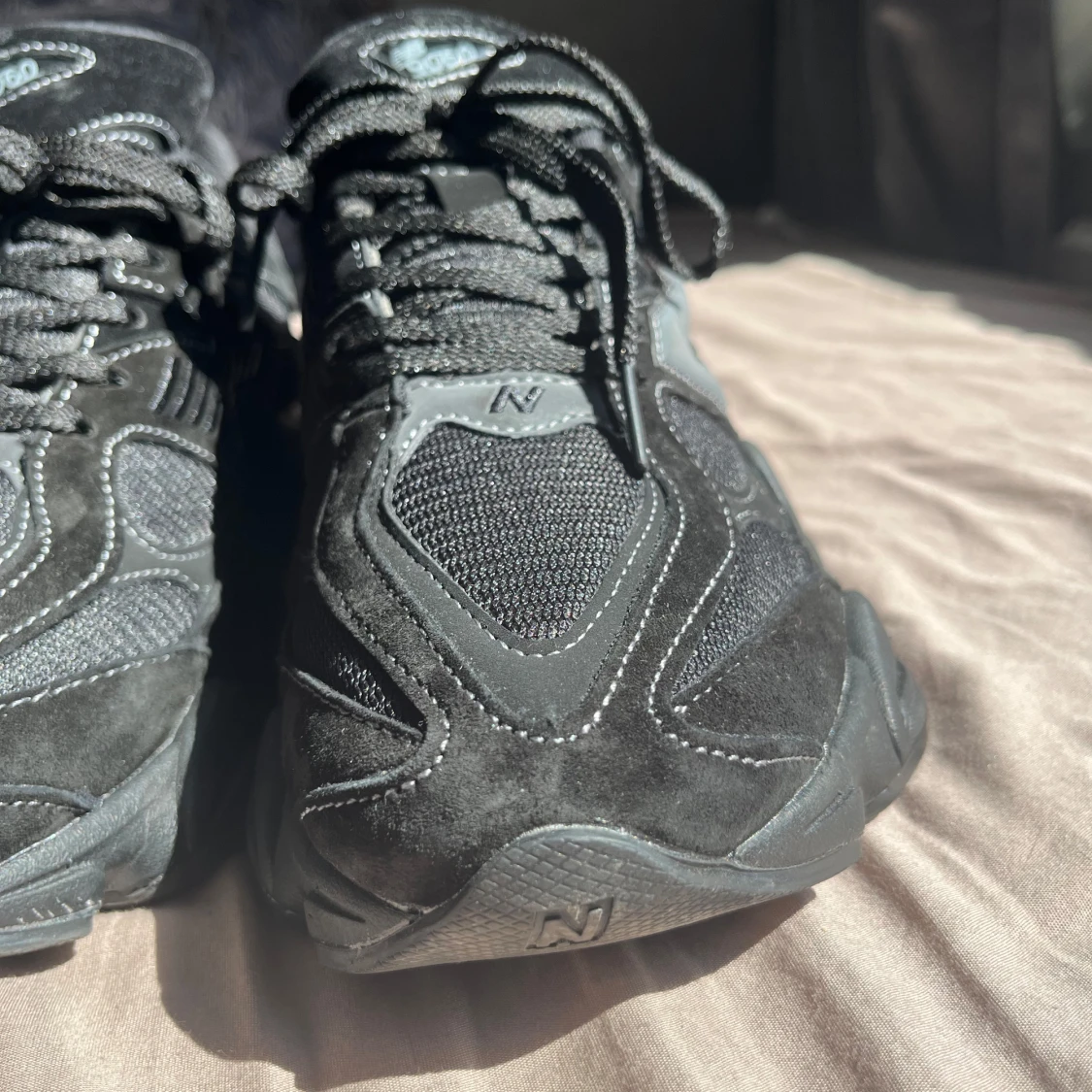 Svarta New Balance 9060 sneakers - 2