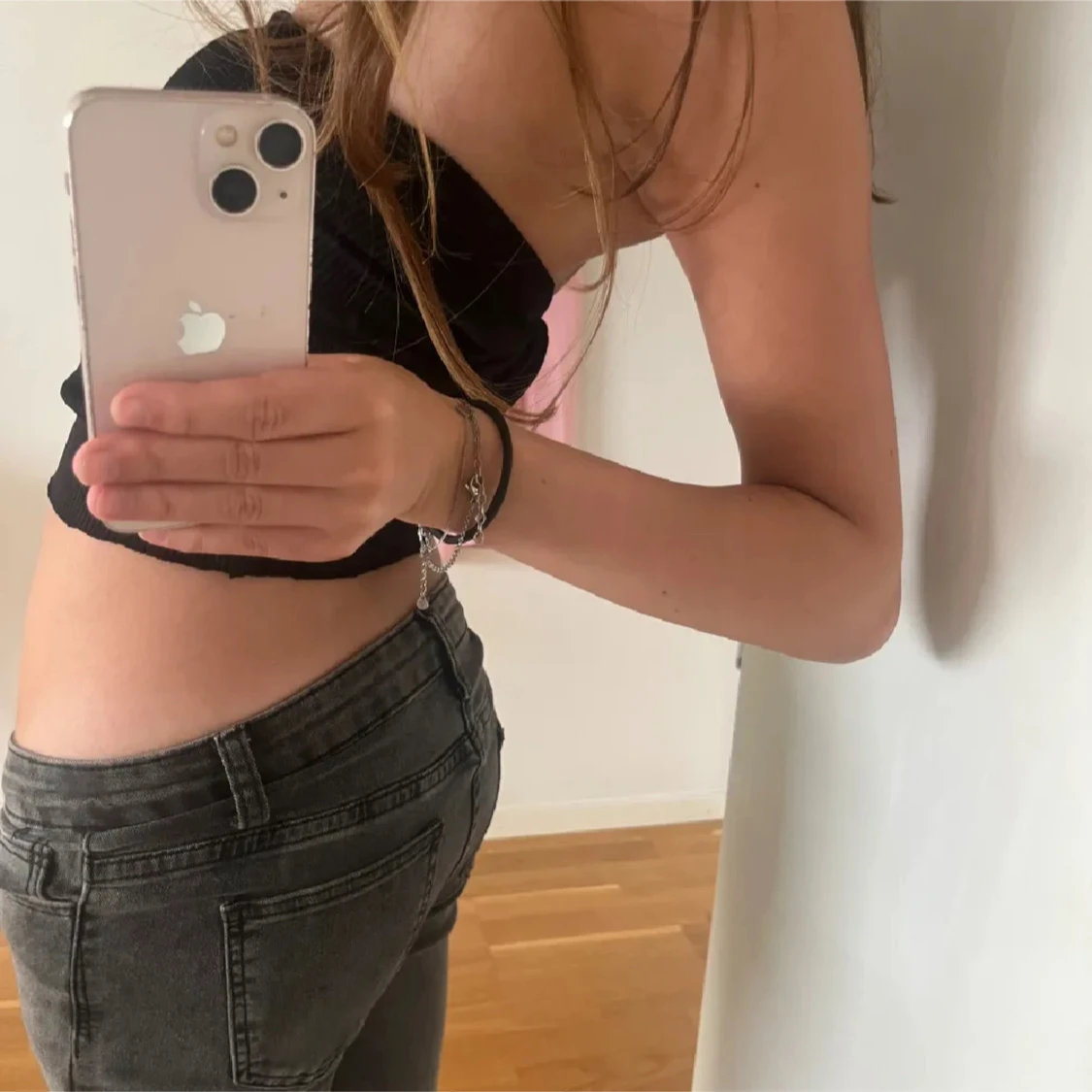 Lågmidjade svarta bootcut jeans - 1