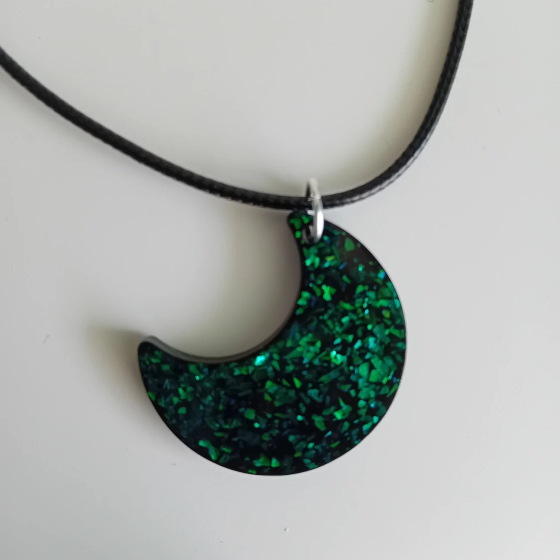 Egentillverkat halsband 