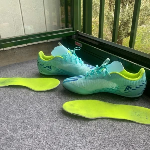 Fotbol skor  - Hej jag säljer mina fotboll skor som är jätte fina storlek 45 bra skick 