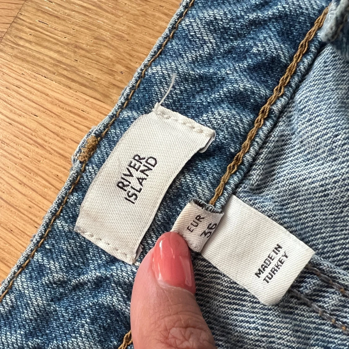 Blå slitna jeans från River Island - 2