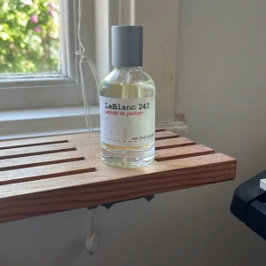 One bold chemist LeBlanc 24.0 - One bold chemist parfym luktar nice och använt max 2 gånger nypris 349kr