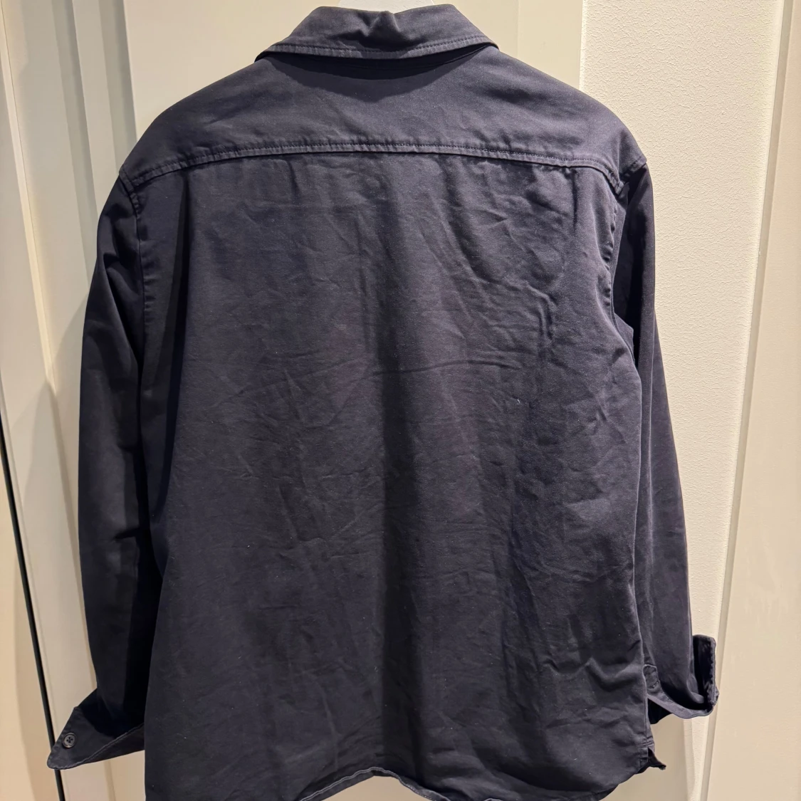 Mörkblå overshirt från Oscar Jacobson - 1
