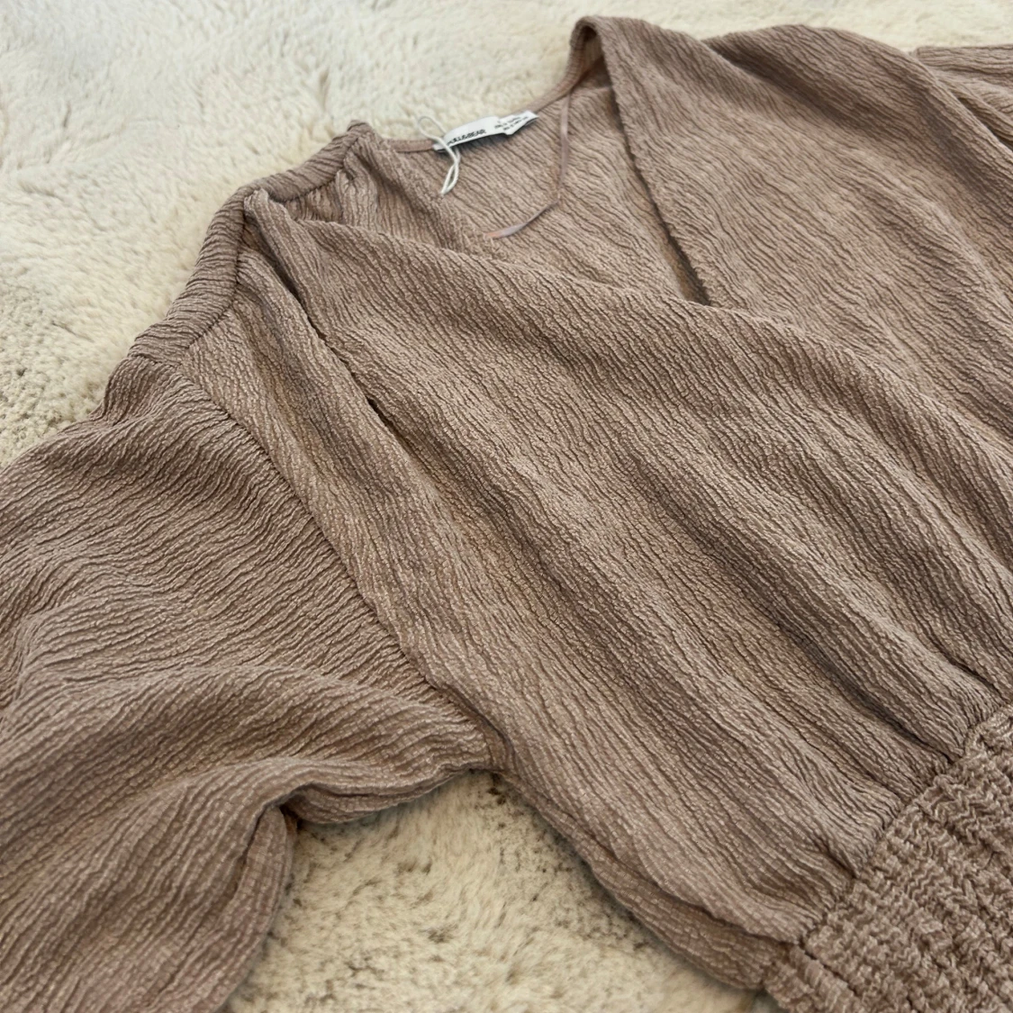 Beige omlottopp från Pull&Bear - 1