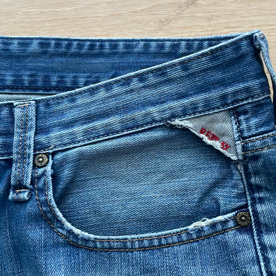 Blå Replay jeans med raka ben - 3