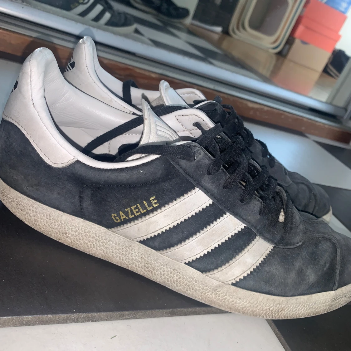 Adidas Gazelle sneakers 