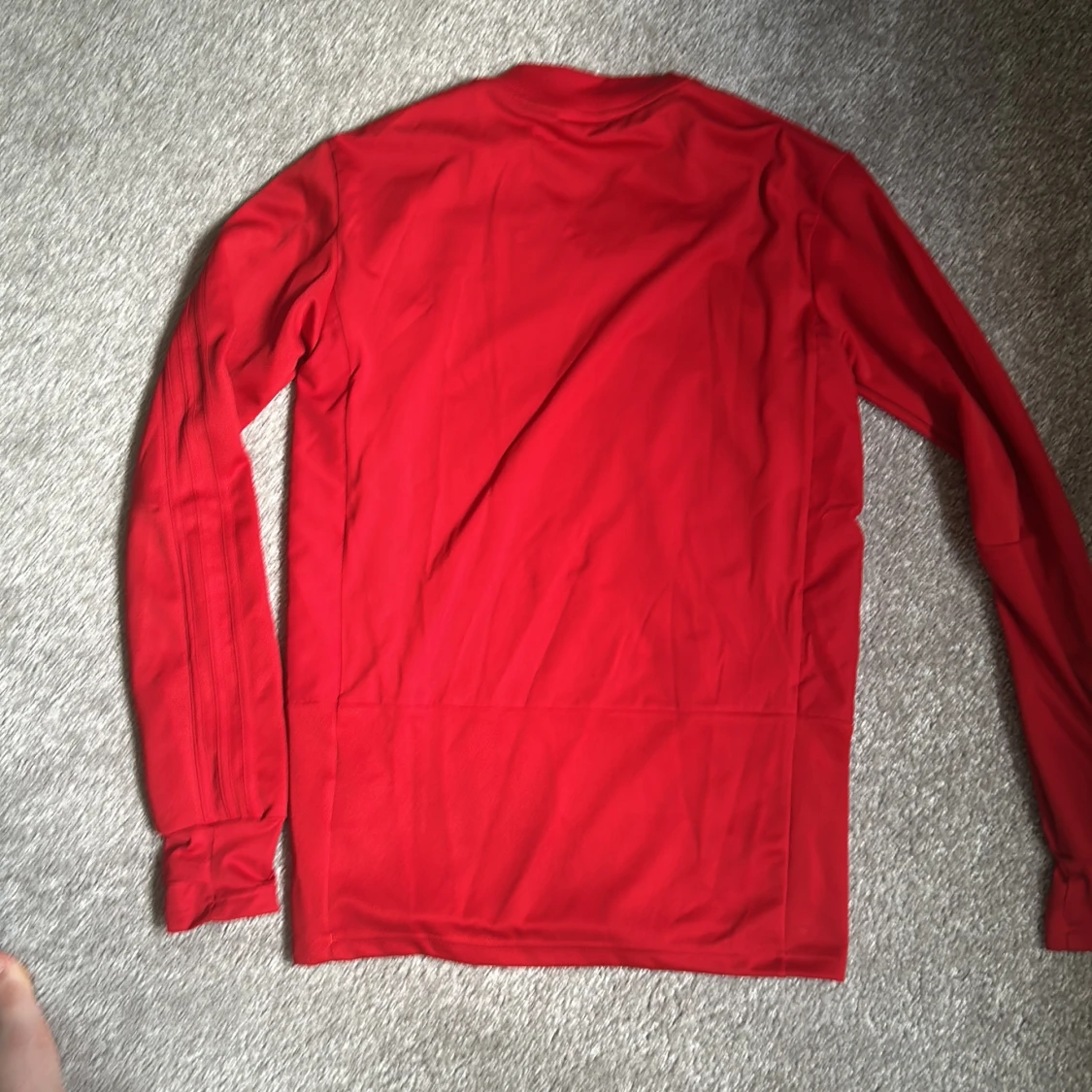 Röd långärmad Benfica träningströja från Adidas - 2