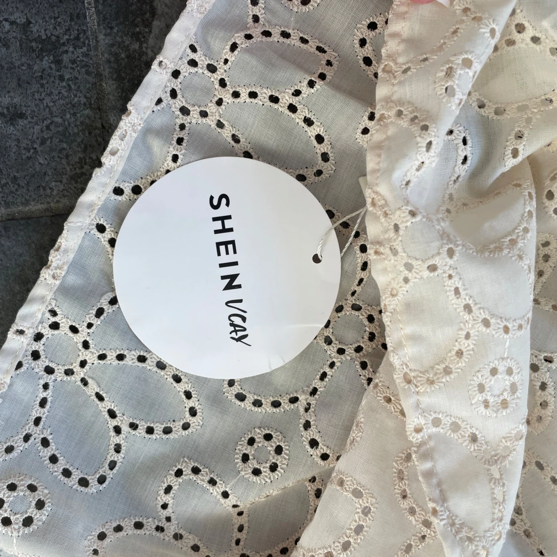 Beige tubtopp med spets från SHEIN - 3