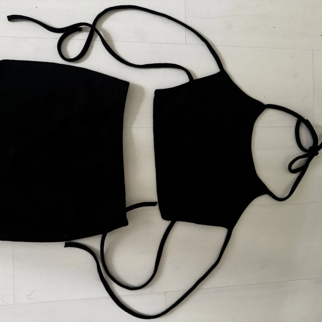 Svart ribbat set - 1