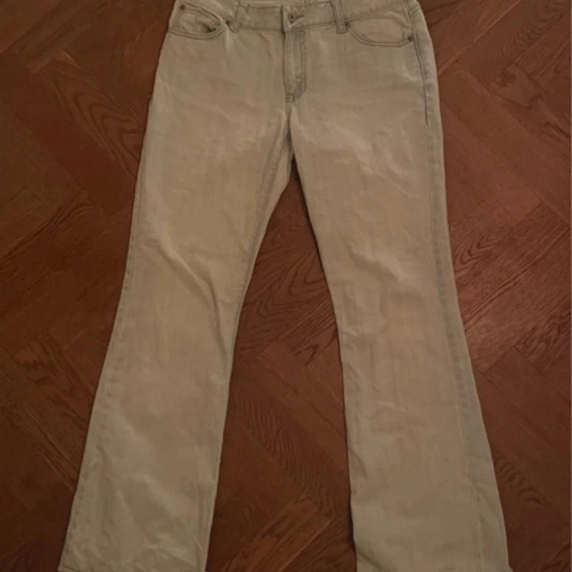 Ljusblåa curvy low rise jeans från GAP - 1