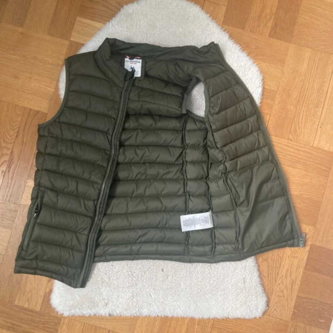 Olivgrön dunväst från U.S. Polo Assn. - 2