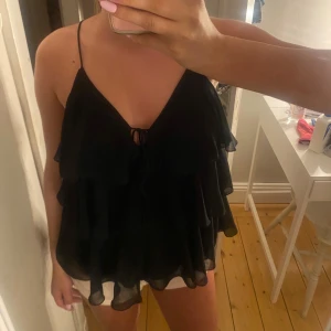 Zara topp - Super söt topp ifrån zara💞