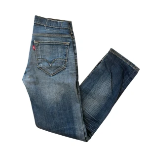 Levis 519 slim - | Feta Levis 519 | Storlek 30/34 | Skick 9/10 | Hör av er vid frågor! |
