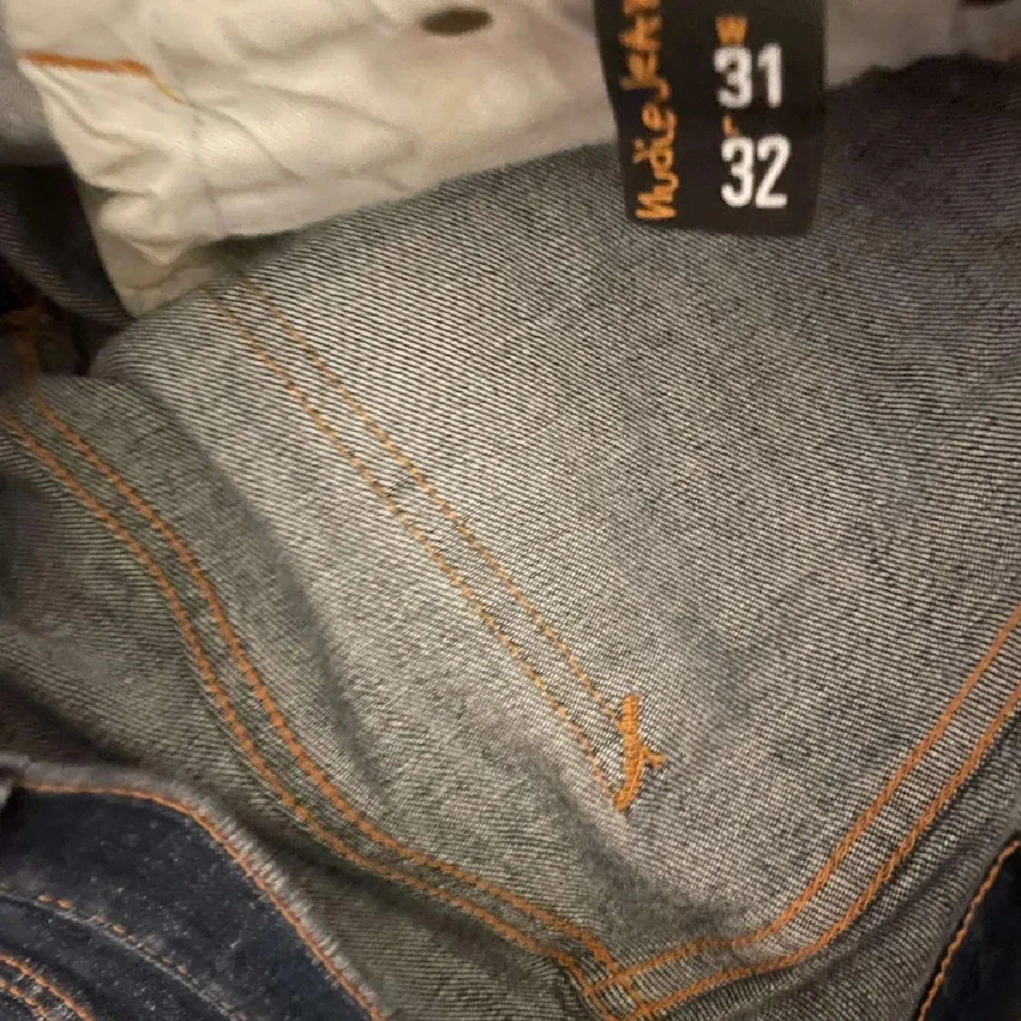 Mörkblå Nudie Jeans 31/32 - 2