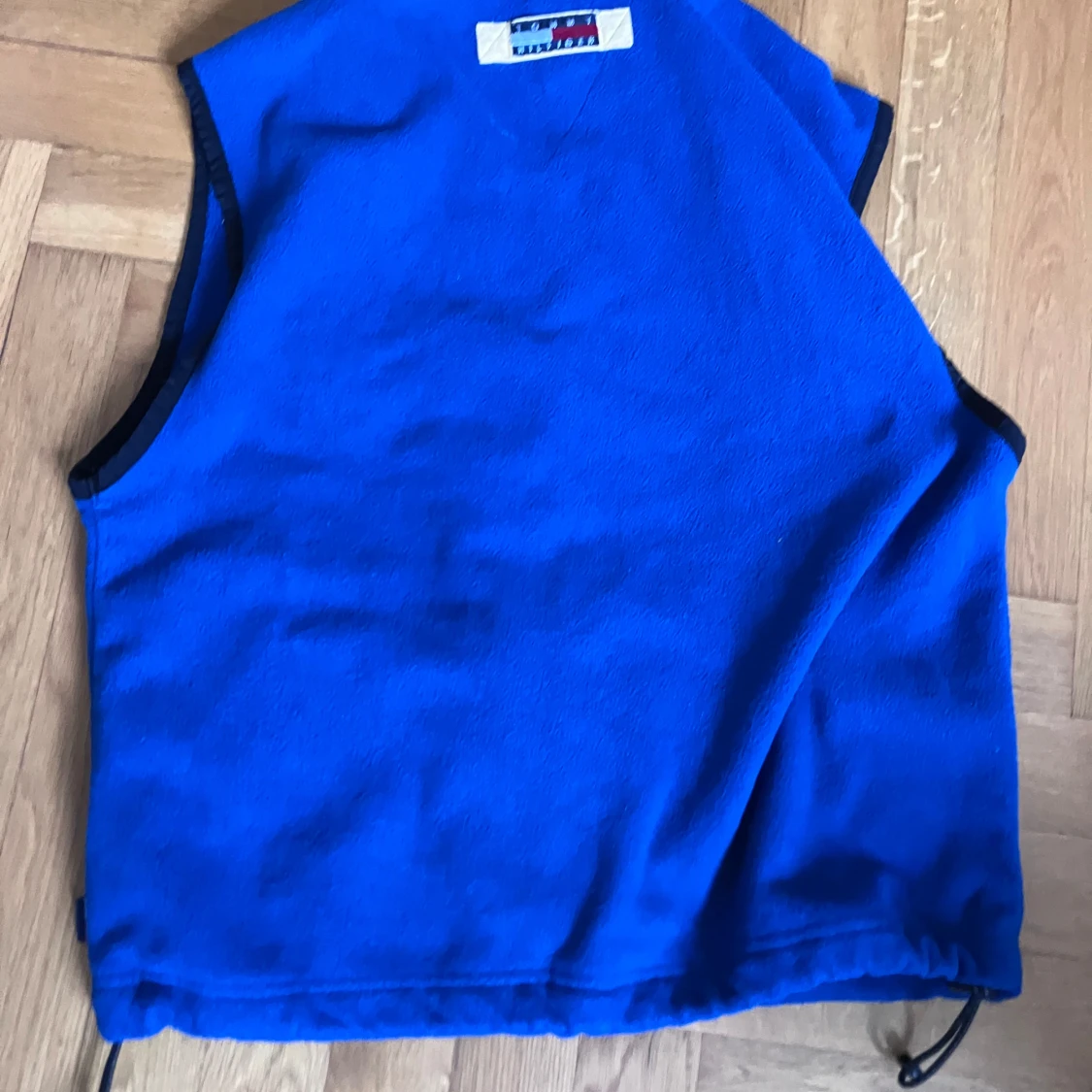 Blå fleeceväst från Tommy Hilfiger - 3